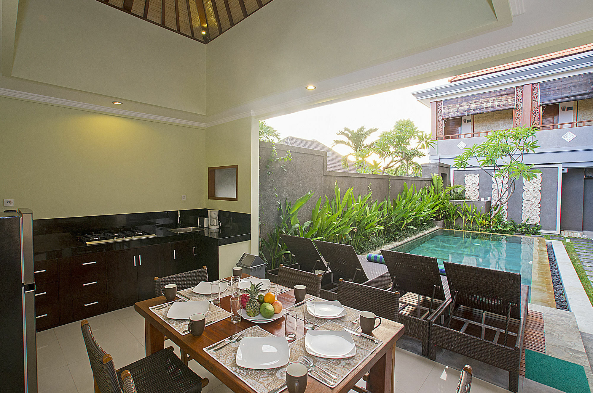 Md Guesthouse By Best Deals Asia Hospitality Семиньяк Экстерьер фото